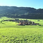 Konstanzer Bergblick Mit Wintergarten Διαμέρισμα