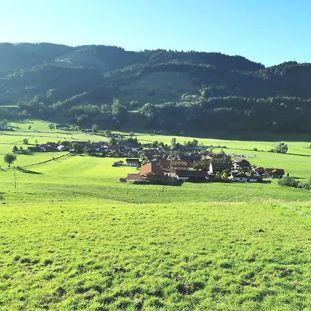 Konstanzer Bergblick Mit Wintergarten Apartamento